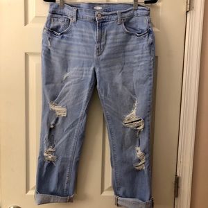Old navy boyfriend cropped jeans. Worn once